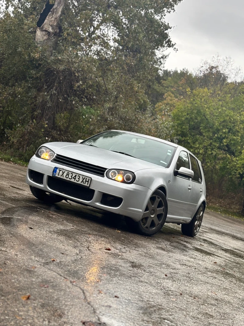 VW Golf 2.8 VR6, снимка 2 - Автомобили и джипове - 52900027