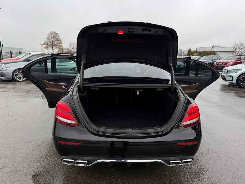 Mercedes-Benz E 220 E63AMG OPTIK-9скорости-SPORT-360KAMERI-BIXENON-LED, снимка 15 - Автомобили и джипове - 52904252