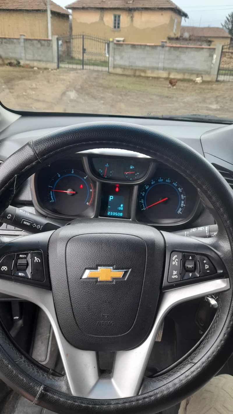 Chevrolet Orlando, снимка 8 - Автомобили и джипове - 53009713