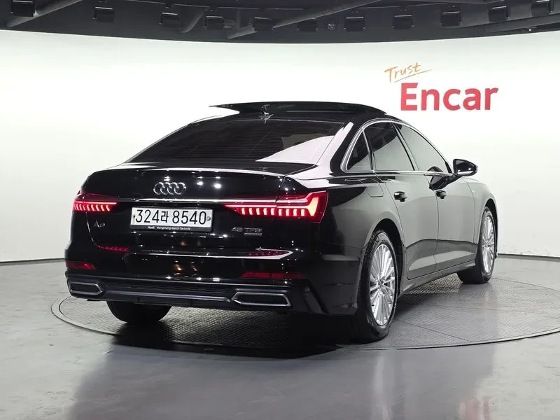 Audi A6, снимка 2 - Автомобили и джипове - 54831778