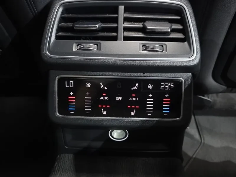 Audi A6, снимка 17 - Автомобили и джипове - 54831778