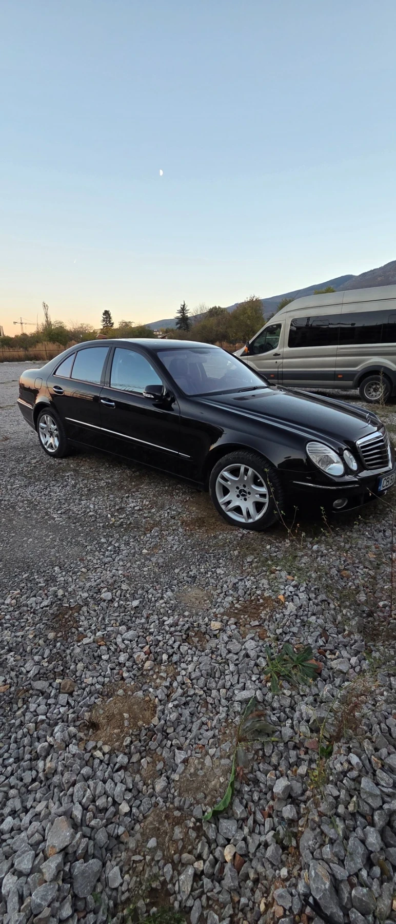 Mercedes-Benz E 280 facelift elegance 4 matic, снимка 3 - Автомобили и джипове - 56641692