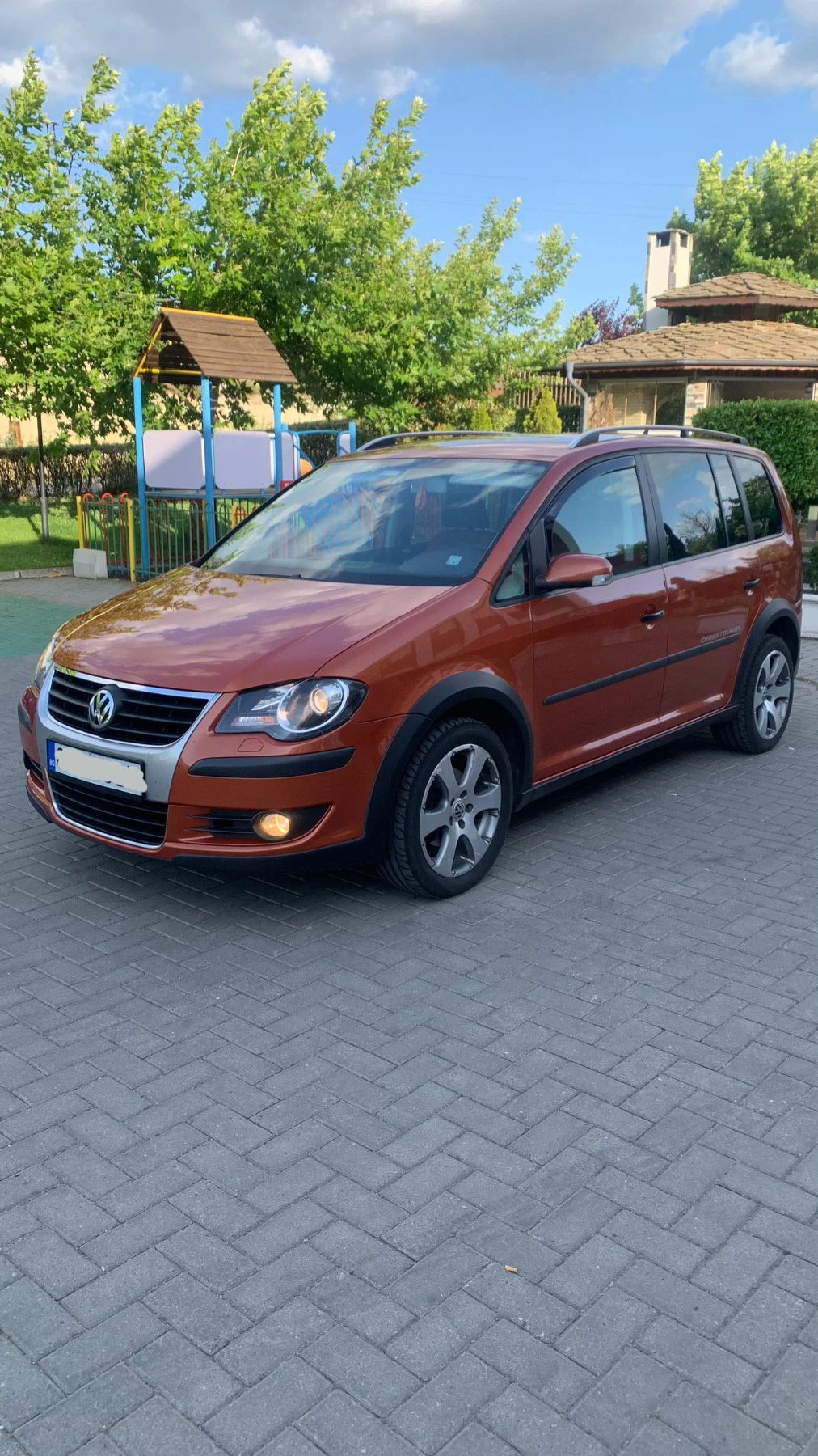 VW Touran Cross touran 2.0tdi 6sk BMM kod na motor - изображение 3