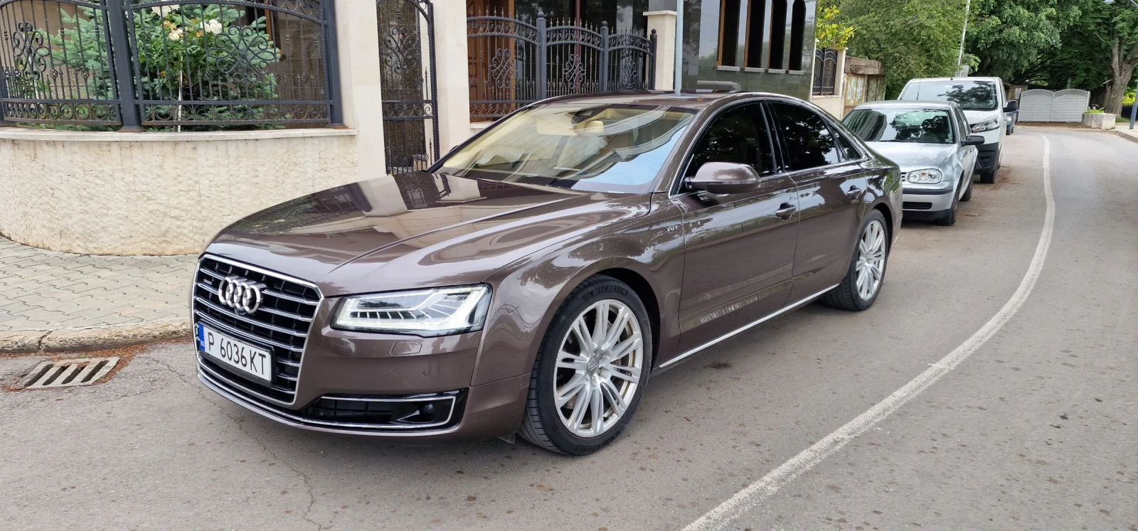 Audi A8 4.2 TDI 385ks Bose 360 Obduhvane Head up - изображение 7