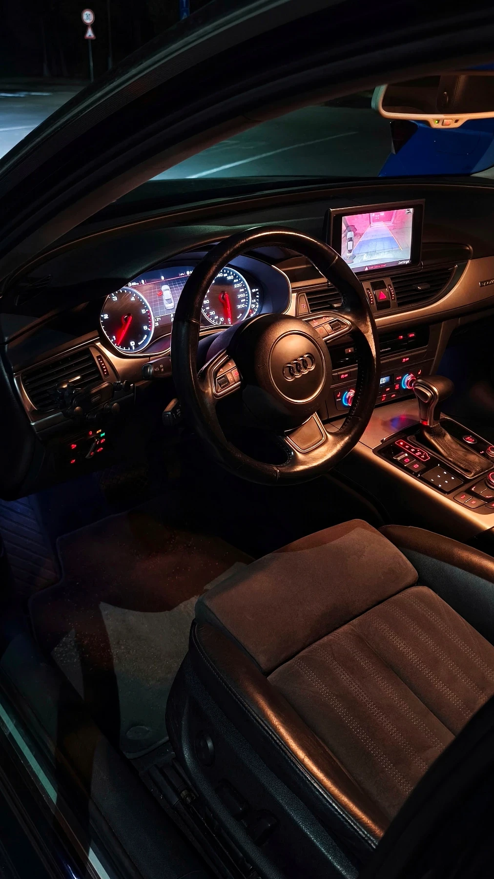 Audi A6 Топ Състояние Напълно Обслужена Реални Километри - изображение 2