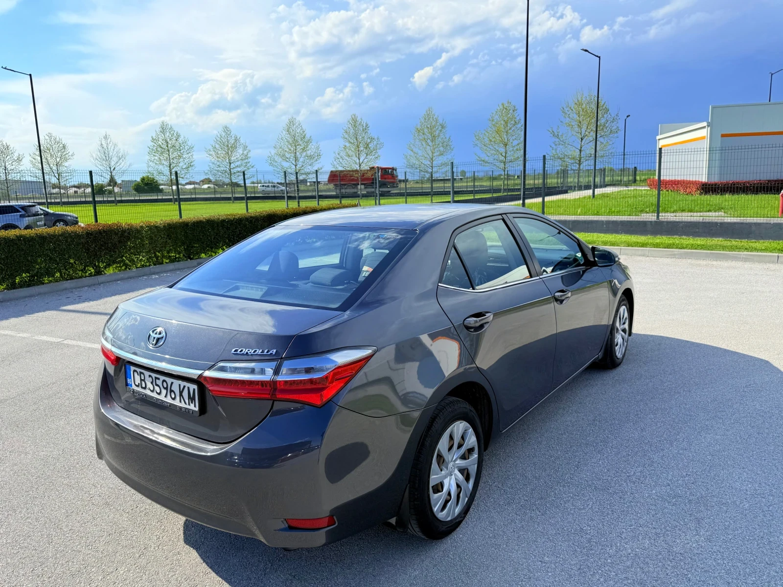 Toyota Corolla Automatic Facelift  - изображение 6