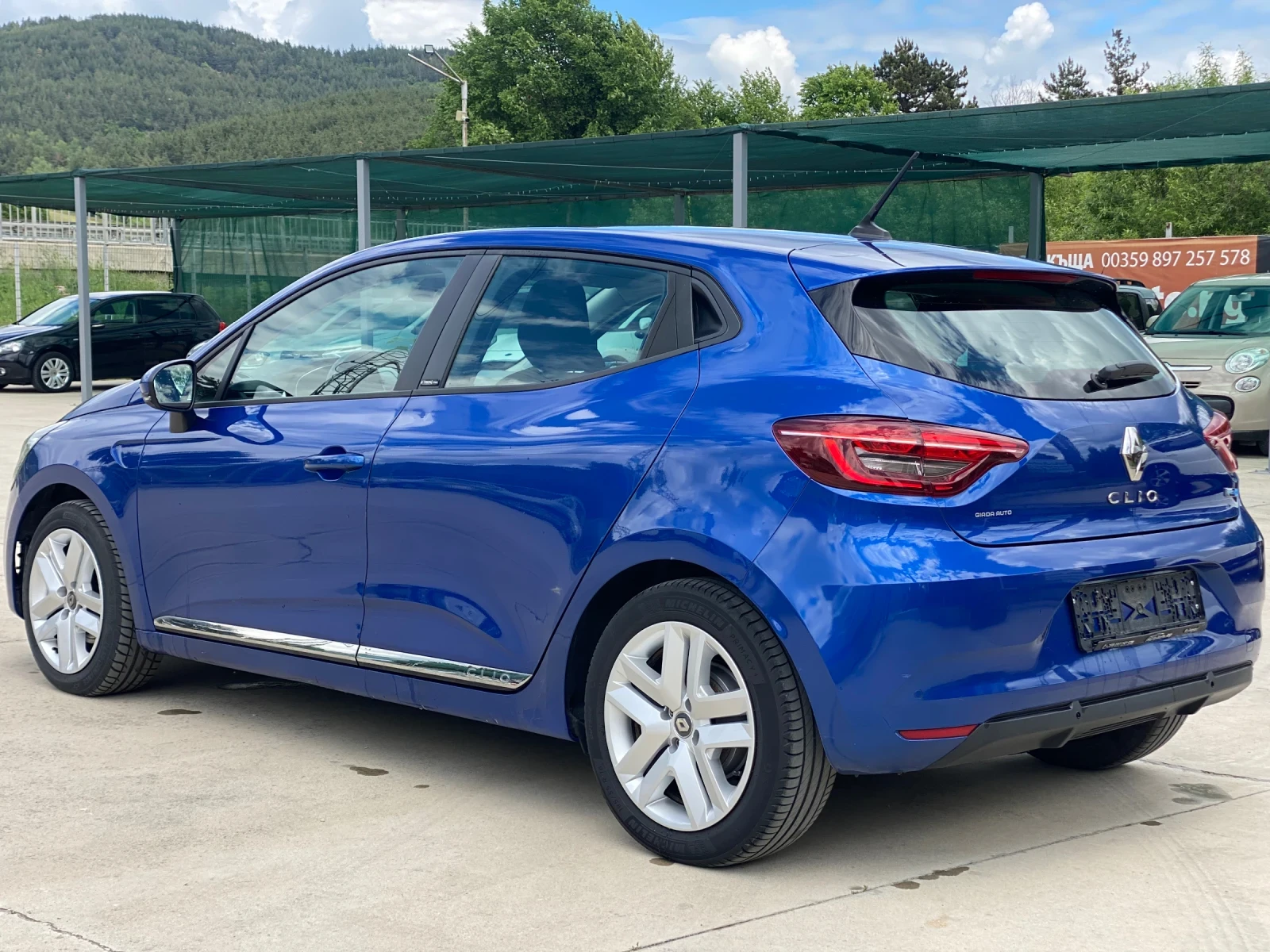 Renault Clio Zen-Hybrit E-Tech/33000km - изображение 8