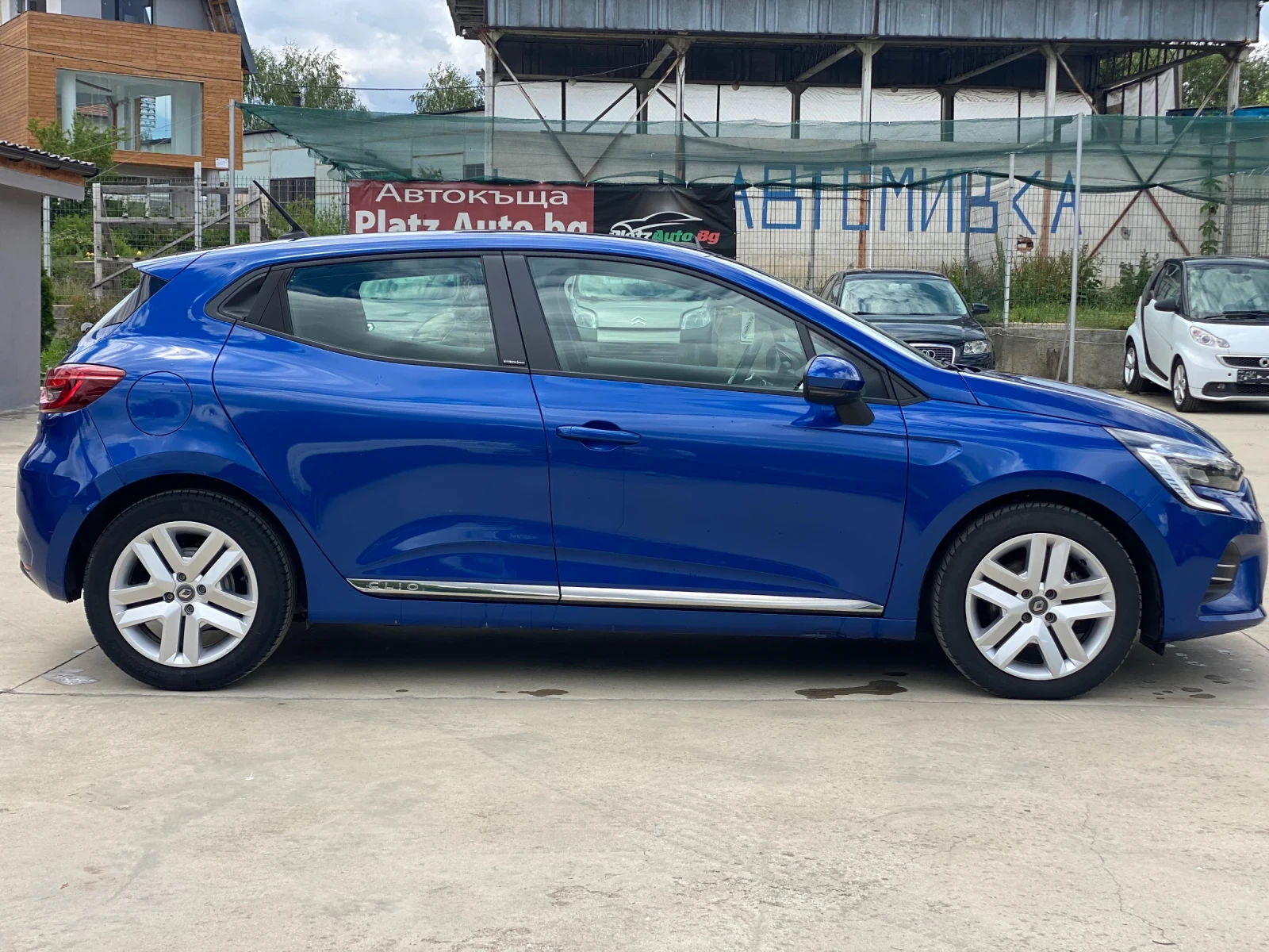 Renault Clio Zen-Hybrit E-Tech/33000km - изображение 4