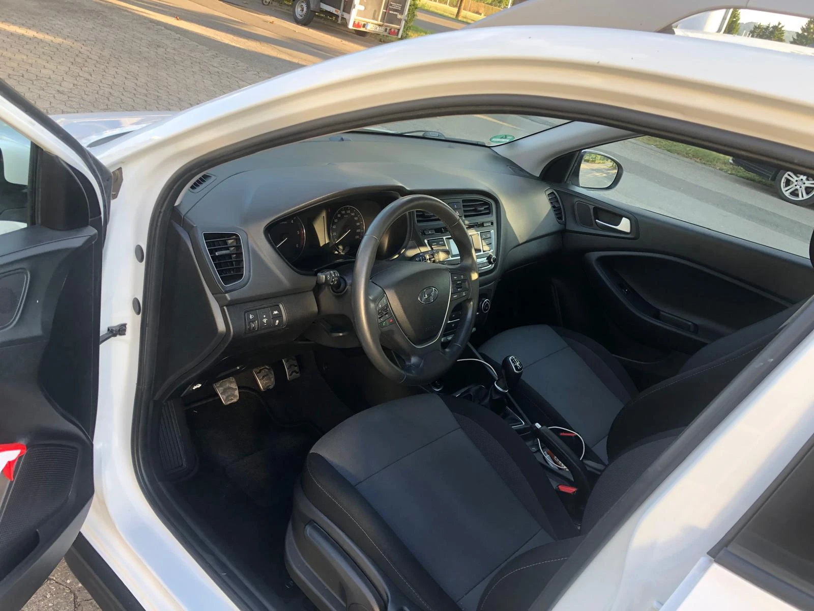 Hyundai I20 ACTIVE 1.4CRDI | Mobile.bg � ����������� 11