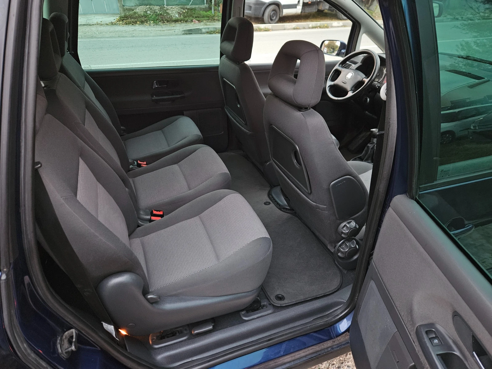 Seat Alhambra 4motion 7 | Mobile.bg   13