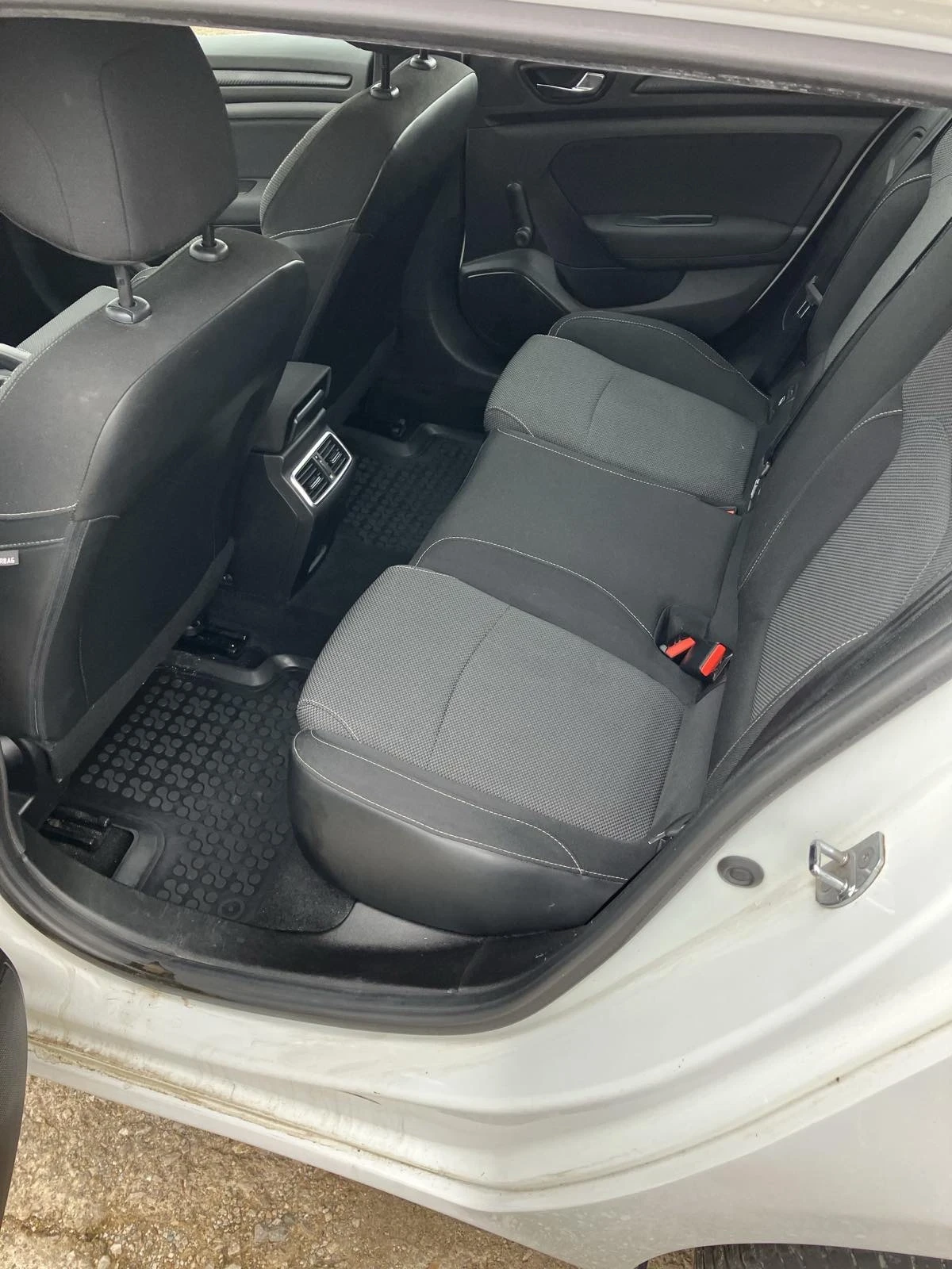 Renault Megane 1.5 DCI �������� ���� !!! | Mobile.bg � ����������� 10