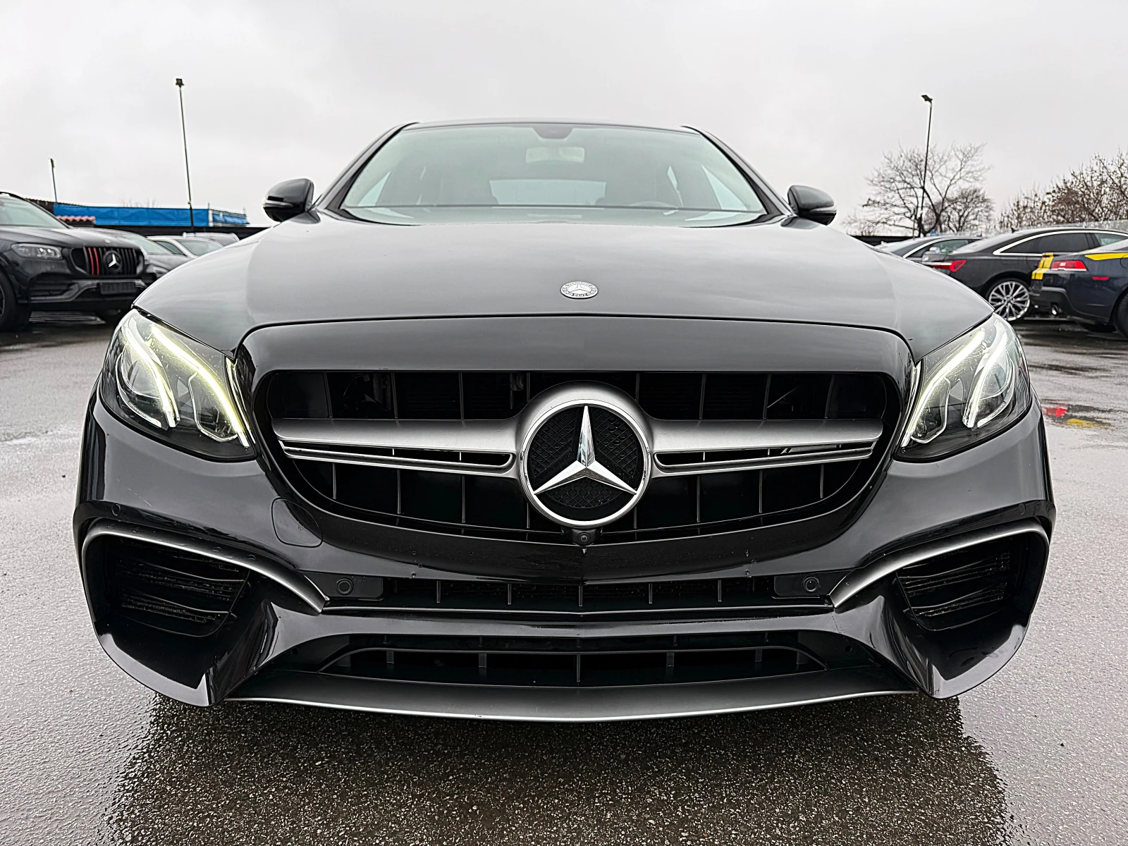 Mercedes-Benz E 220 E63AMG OPTIK-9��������-SPORT-360KAMERI-BIXENON-LED | Mobile.bg � ����������� 1
