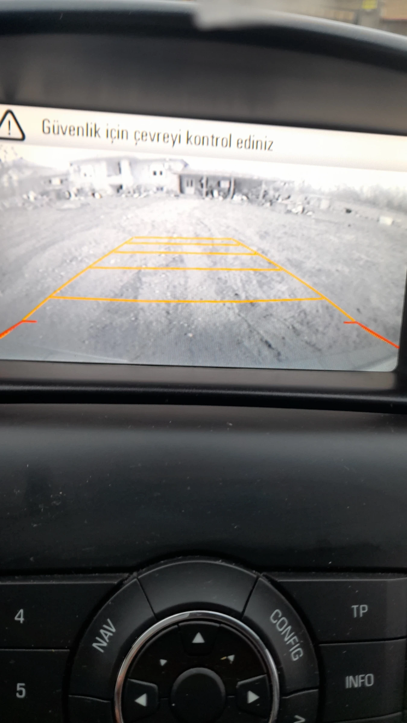 Chevrolet Orlando | Mobile.bg � ����������� 12