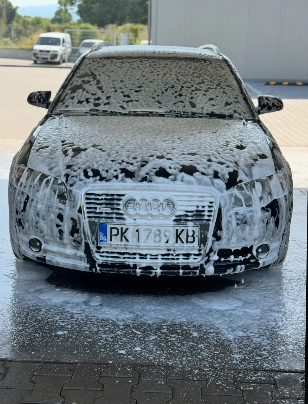 Audi A4 Топ - изображение 4