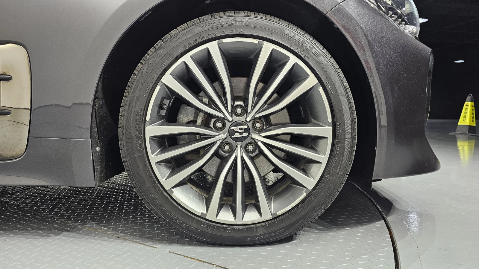 Kia Stinger 2.0T AWD PLATINUM autogeorge.com - изображение 5