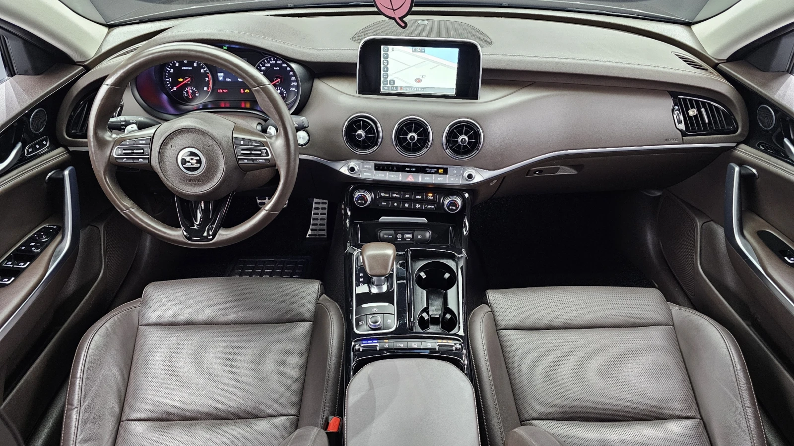 Kia Stinger 2.0T AWD PLATINUM autogeorge.com - изображение 6