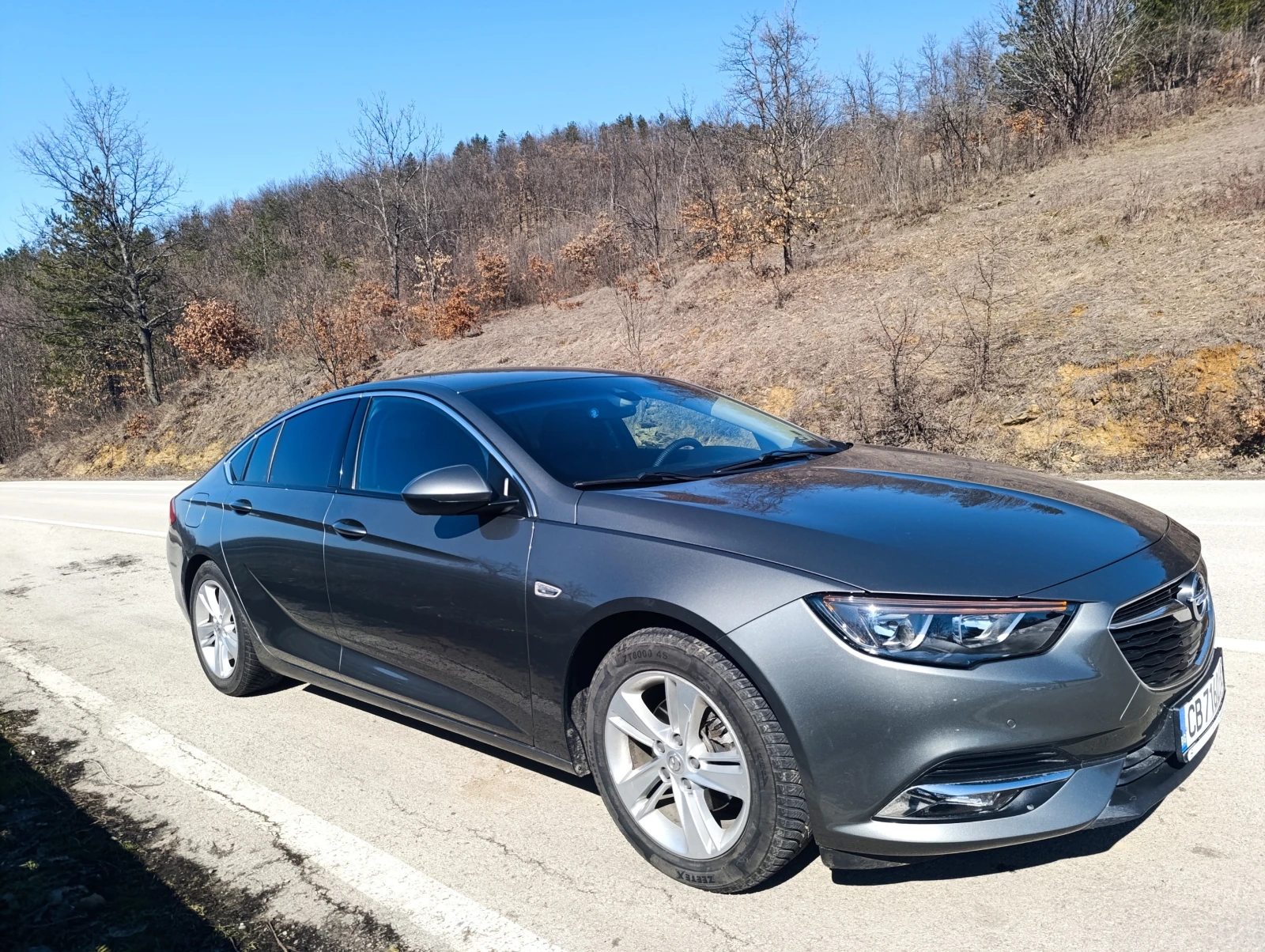 Opel Insignia B Grand Sport 1.6D 136к.с. автоматик - изображение 3