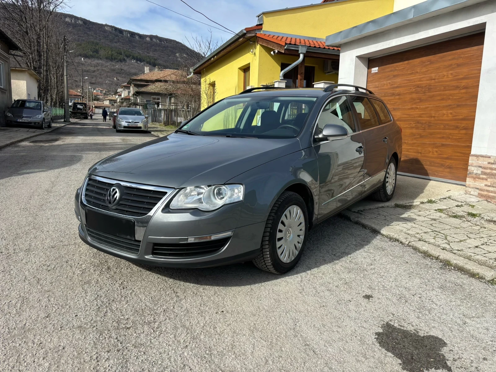 VW Passat 1.9TDI, снимка 3 - Автомобили и джипове - 53880315