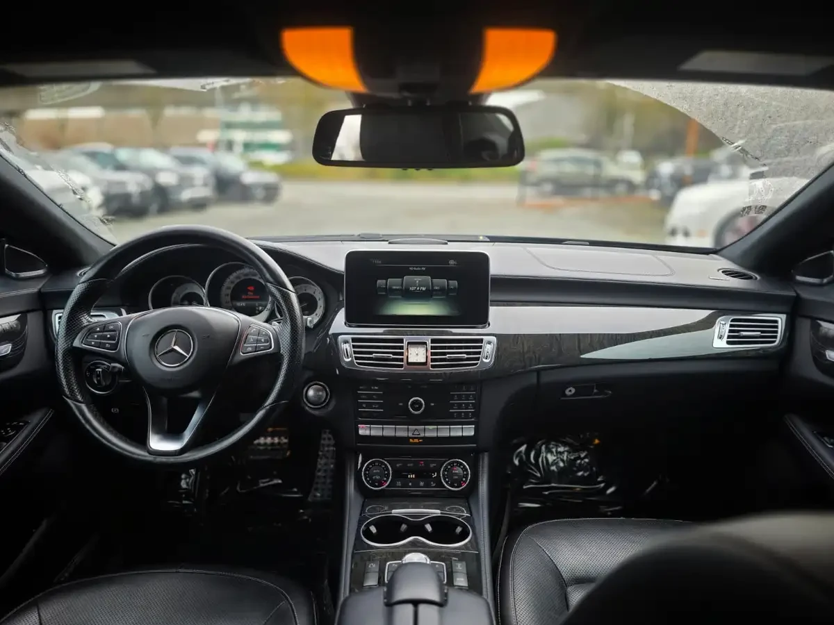 Mercedes-Benz CLS 500 550 4MATIC, снимка 11 - Автомобили и джипове - 53881136