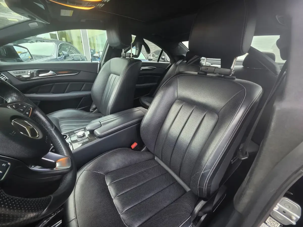 Mercedes-Benz CLS 500 550 4MATIC, снимка 16 - Автомобили и джипове - 53881136