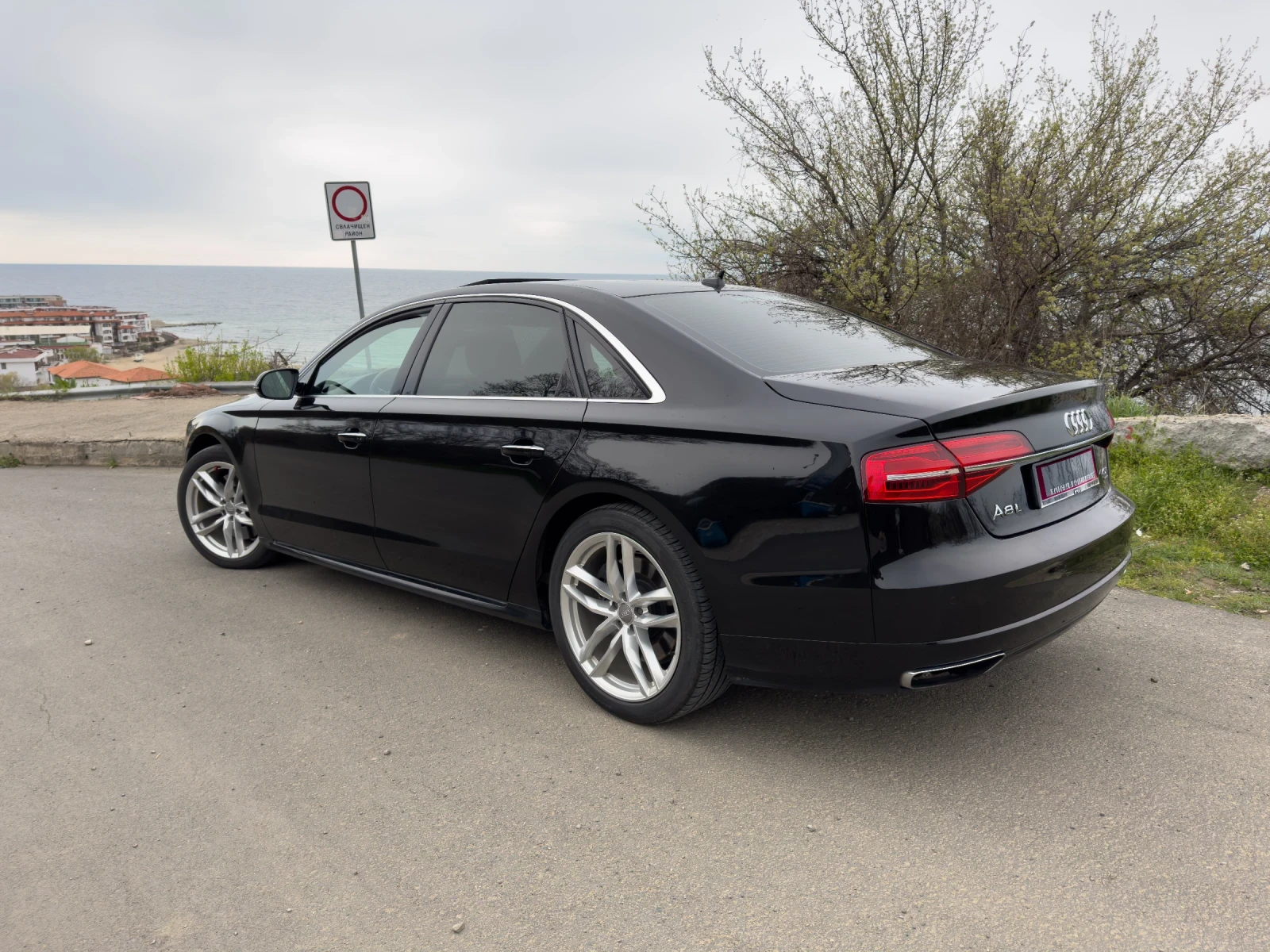 Audi A8 L 4.0T, снимка 3 - Автомобили и джипове - 54203314