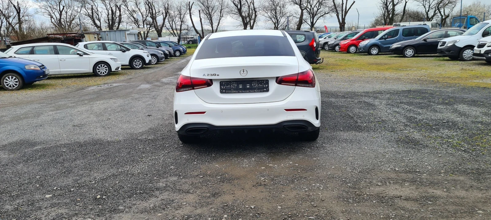 Mercedes-Benz A 250 AMG plug-in hybrid, снимка 5 - Автомобили и джипове - 54076114