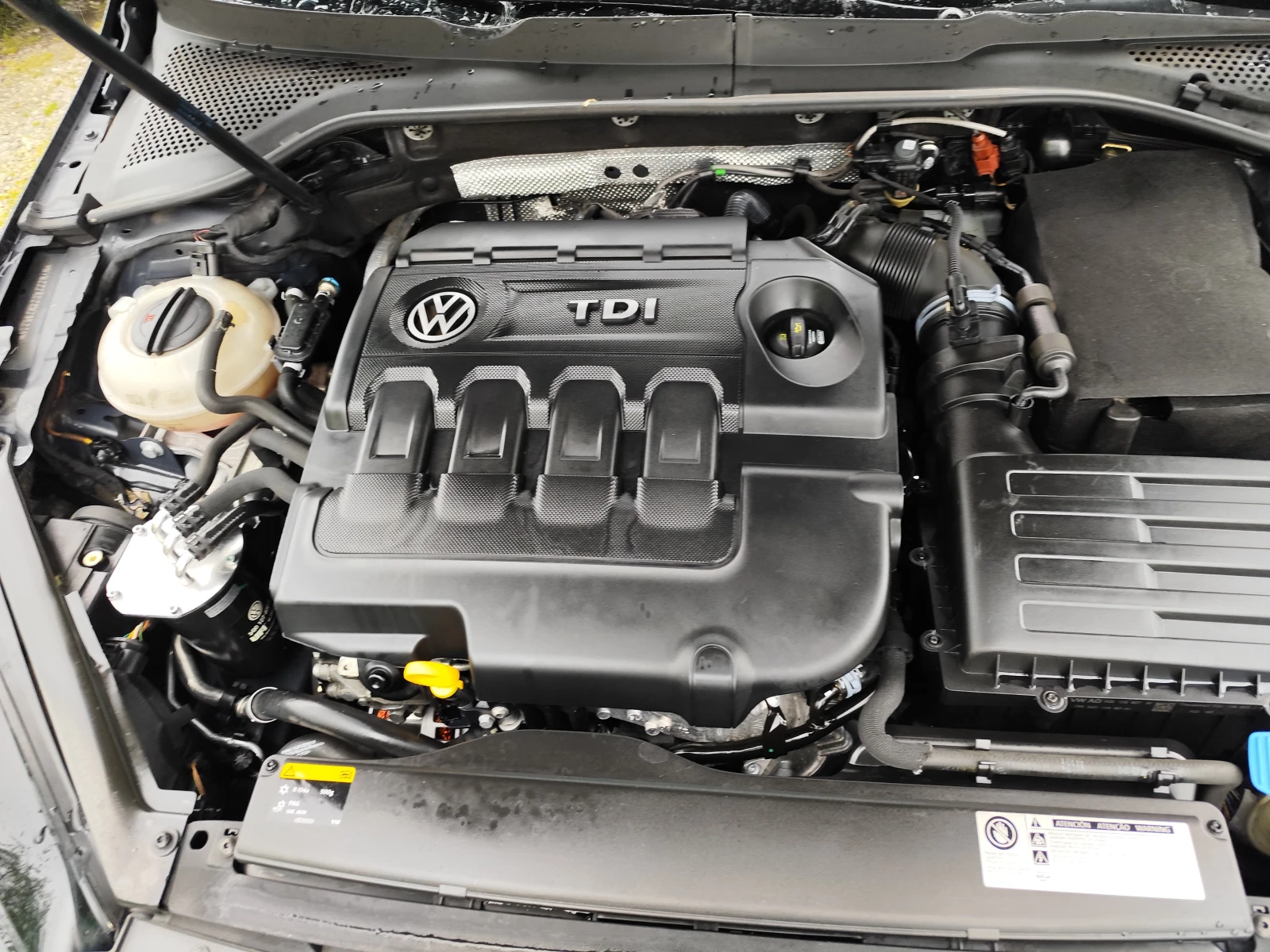 VW Golf 2.0TDi* 4MOTION* EURO6B* NAVI* APP* , снимка 15 - Автомобили и джипове - 54370808