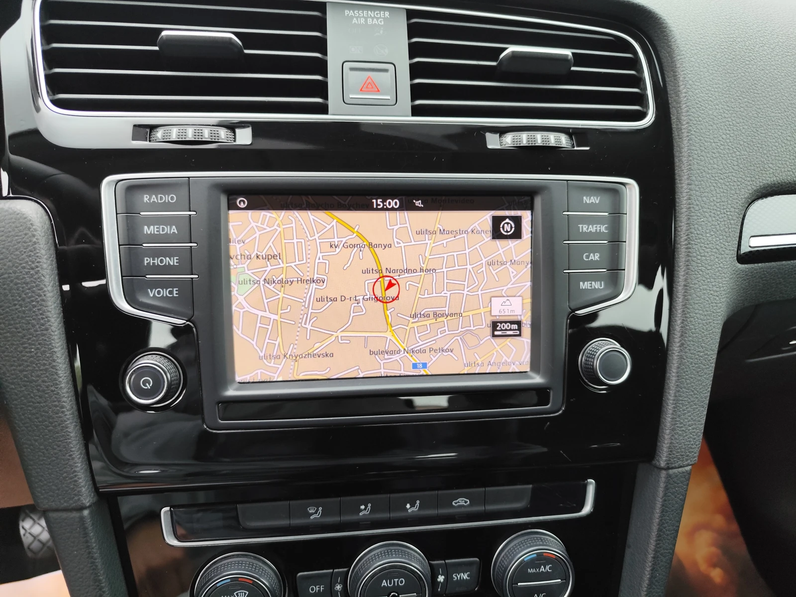 VW Golf 2.0TDi* 4MOTION* EURO6B* NAVI* APP* , снимка 9 - Автомобили и джипове - 54370808