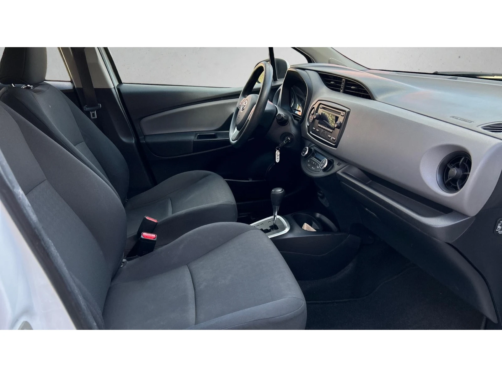 Toyota Yaris 1.5 HSD, Месечна вноска от 222  , снимка 9 - Автомобили и джипове - 54478426
