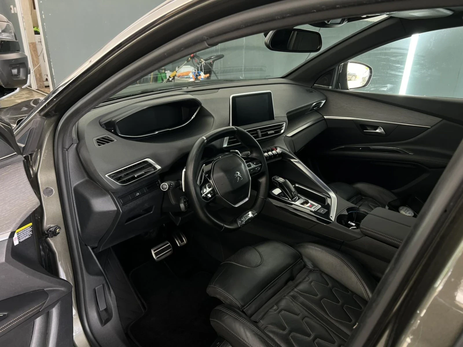 Peugeot 3008 2.0HDI* GT* AutoEAT* Camera360* Pano, снимка 7 - Автомобили и джипове - 54693404