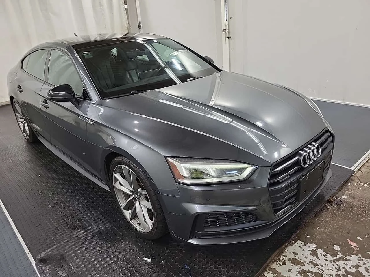 Audi A5 * PREMIUM PLUS * CARFAX * ЦЕНА ДО БГ, снимка 2 - Автомобили и джипове - 54750202