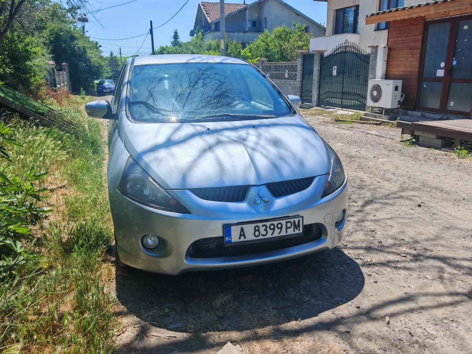 Mitsubishi Grandis, снимка 2 - Автомобили и джипове - 55183577