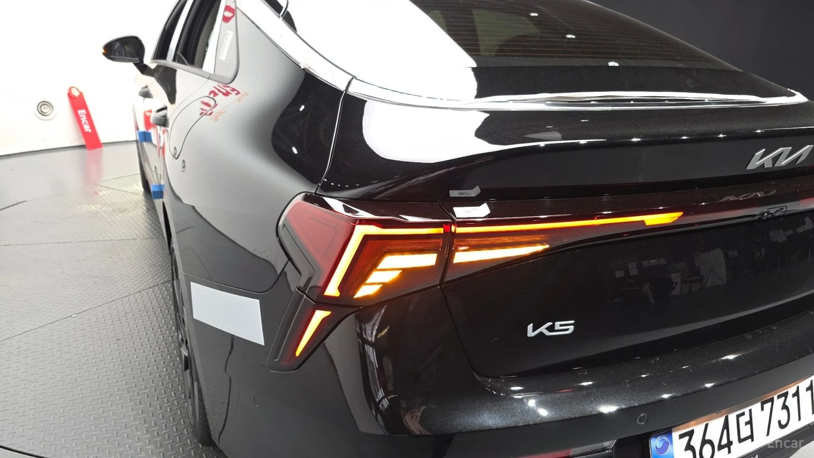 Kia K5 2.0 Signature* КОЖА* НАВИ* ОБДУХВ* 360, снимка 16 - Автомобили и джипове - 55461102