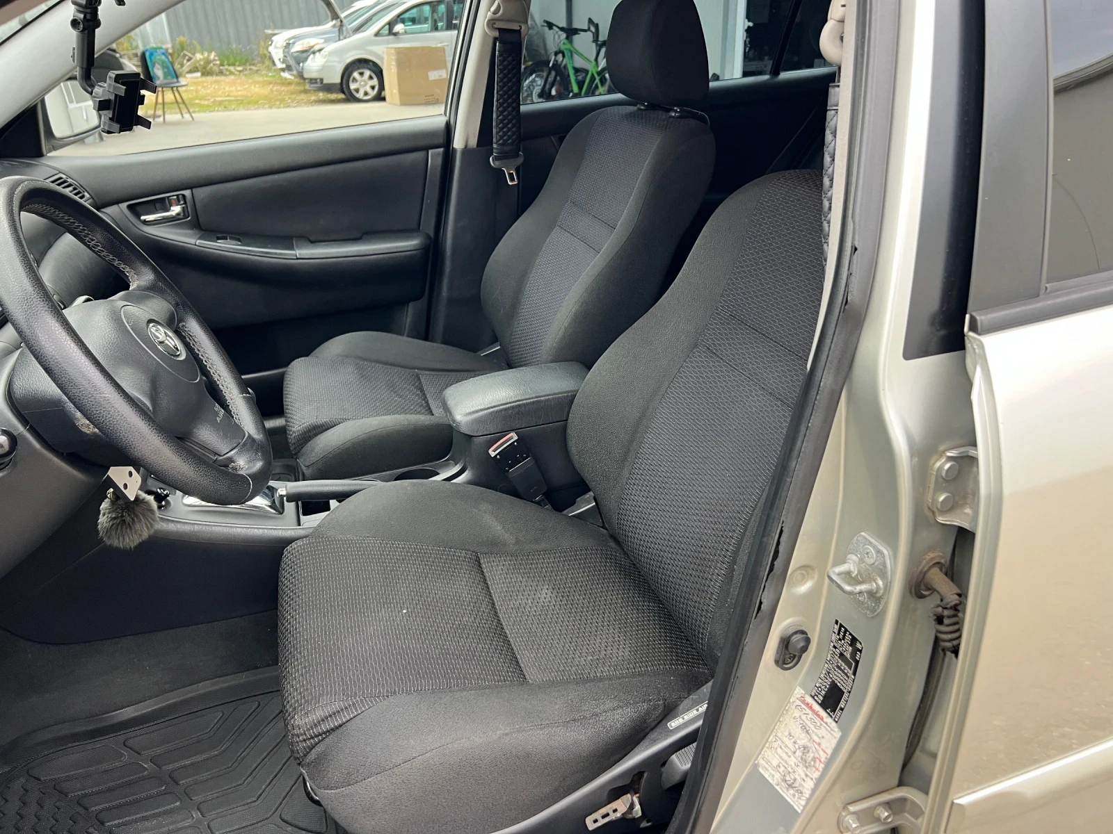 Toyota Corolla 1.4D-4D-90к.с., снимка 11 - Автомобили и джипове - 56120470