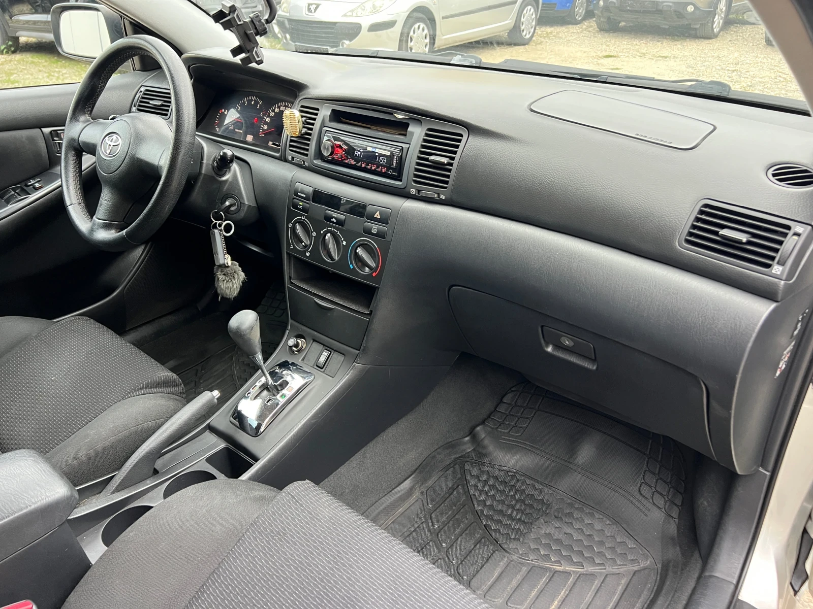 Toyota Corolla 1.4D-4D-90к.с., снимка 16 - Автомобили и джипове - 56120470