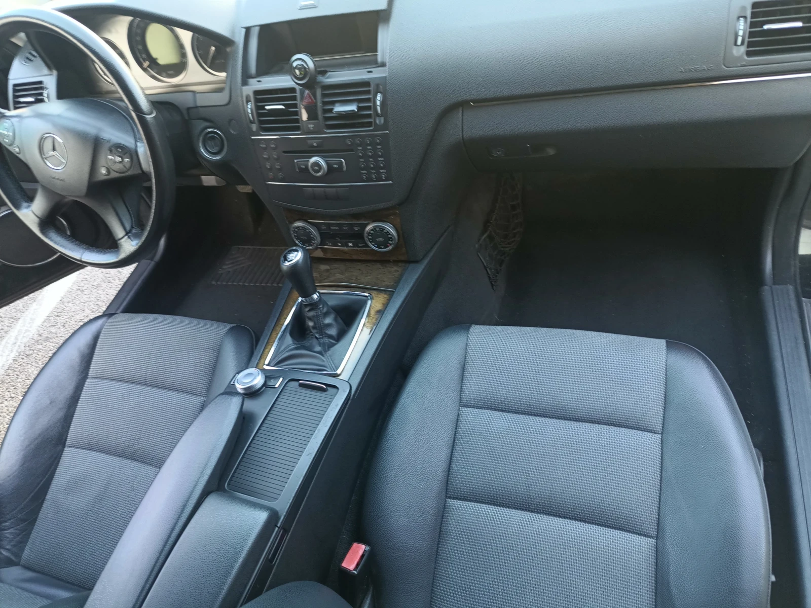 Mercedes-Benz C 220 Реална, снимка 10 - Автомобили и джипове - 56242999