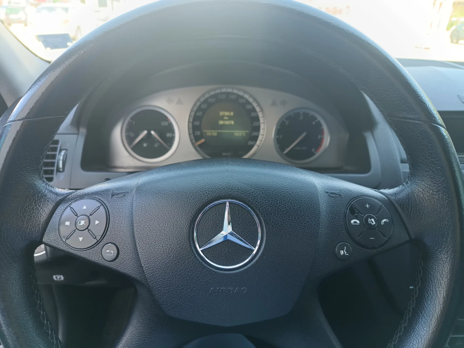 Mercedes-Benz C 220 Реална, снимка 11 - Автомобили и джипове - 56242999