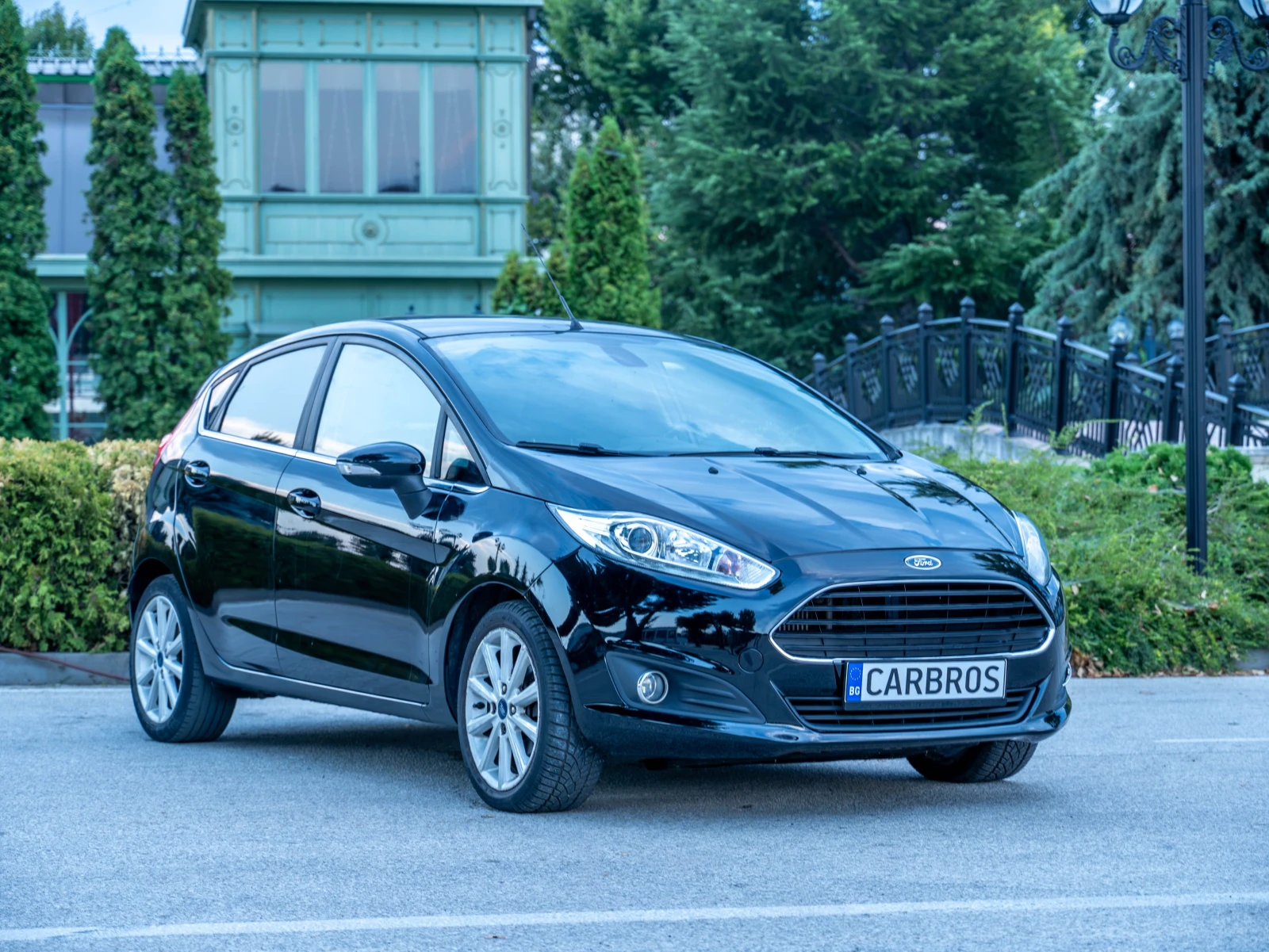 Ford Fiesta 1.5 TDCI  95 �.�. ������ ��������� �����������  | Mobile.bg � ����������� 1