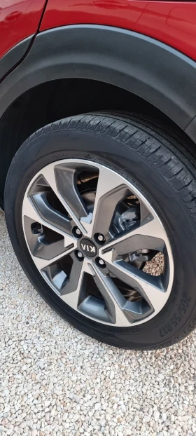 Kia Stonic 1.6crdi Drive, снимка 13