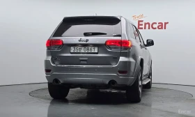 Jeep Grand cherokee OVERLAND | DISTRONIC | ПАНОРАМА | ОБДУХВАНЕ, снимка 4