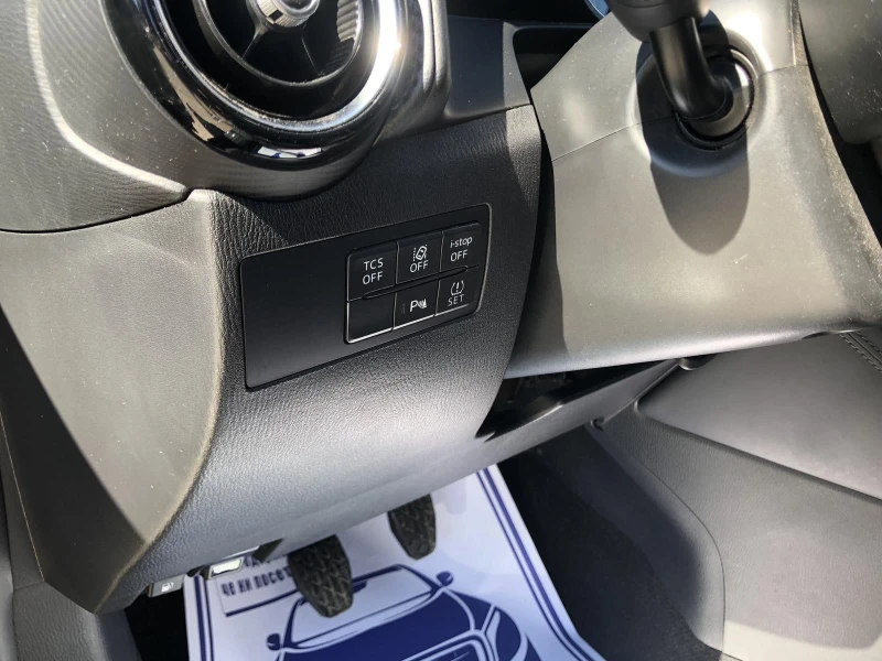 Mazda CX-3 1.8D, снимка 11 - Автомобили и джипове - 51082600