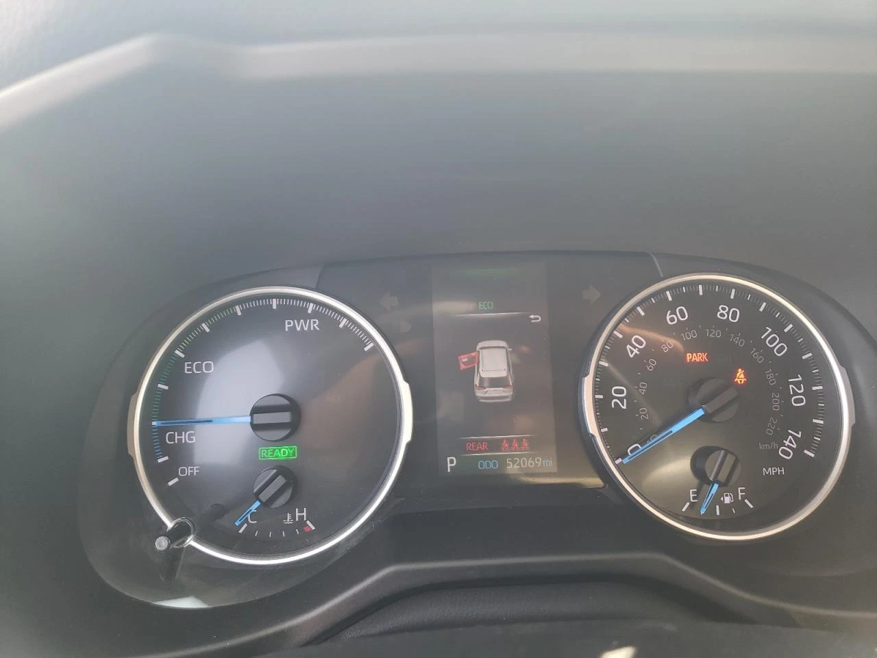 Toyota Rav4 LE* HYBRID - изображение 9