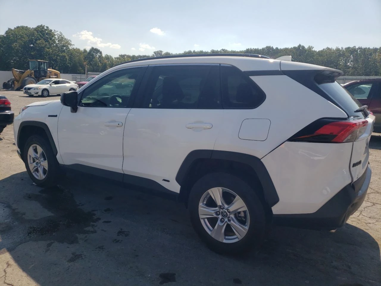 Toyota Rav4 LE* HYBRID - изображение 3