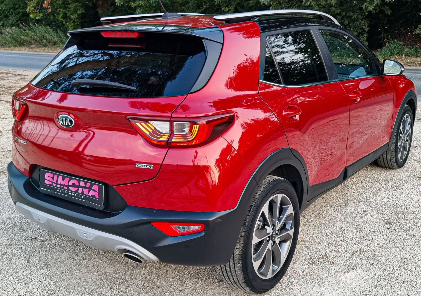 Kia Stonic 1.6crdi Drive, снимка 6 - Автомобили и джипове - 55343646