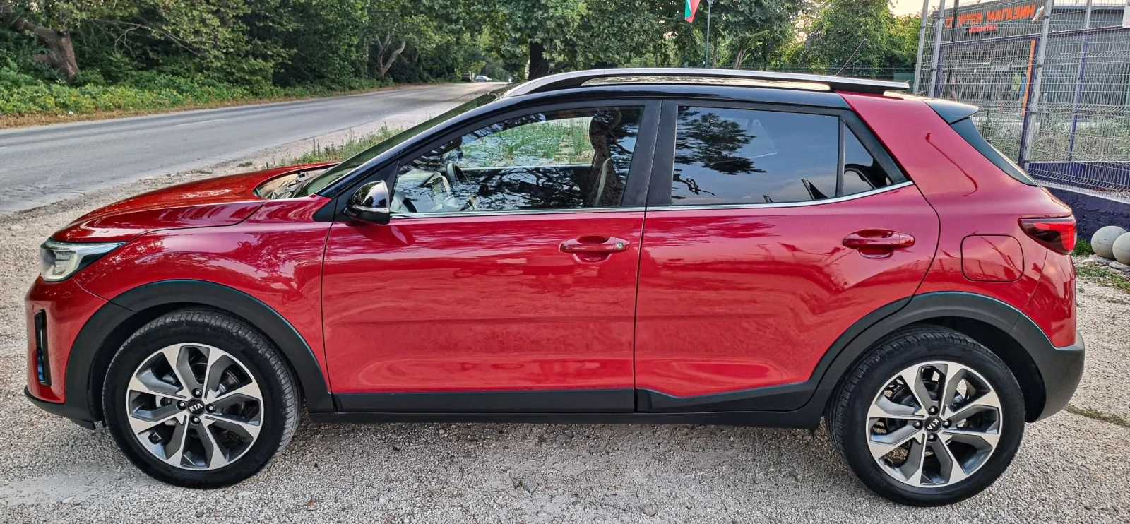Kia Stonic 1.6crdi Drive, снимка 4 - Автомобили и джипове - 55343646