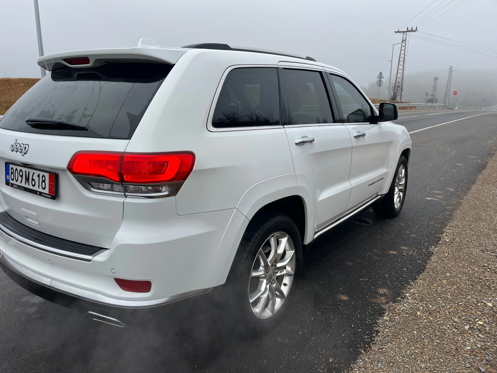 Jeep Grand cherokee 5.7 HEMI, снимка 2 - Автомобили и джипове - 55393364
