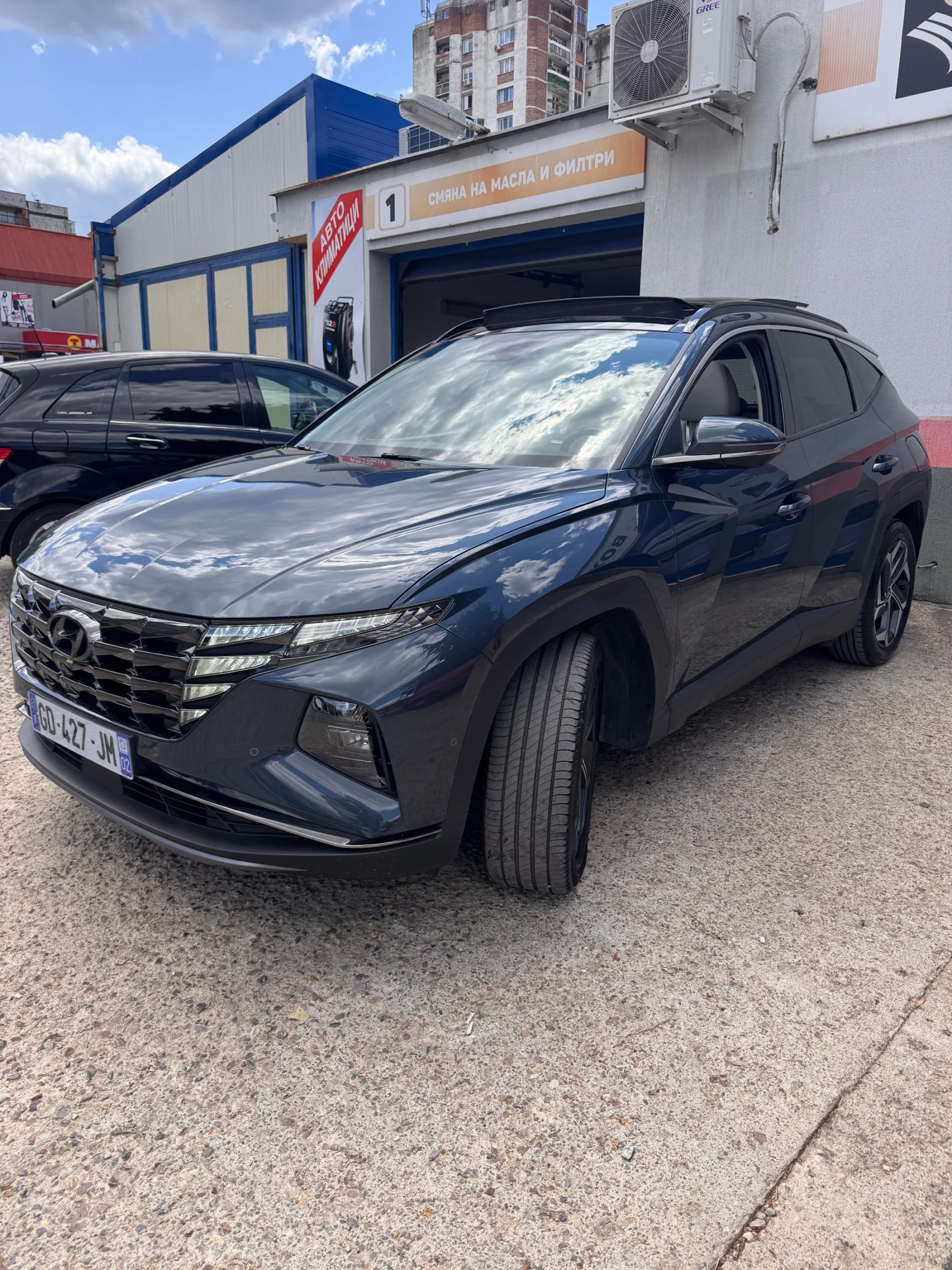 Hyundai Tucson Plug-Inn, снимка 2 - Автомобили и джипове - 55393776