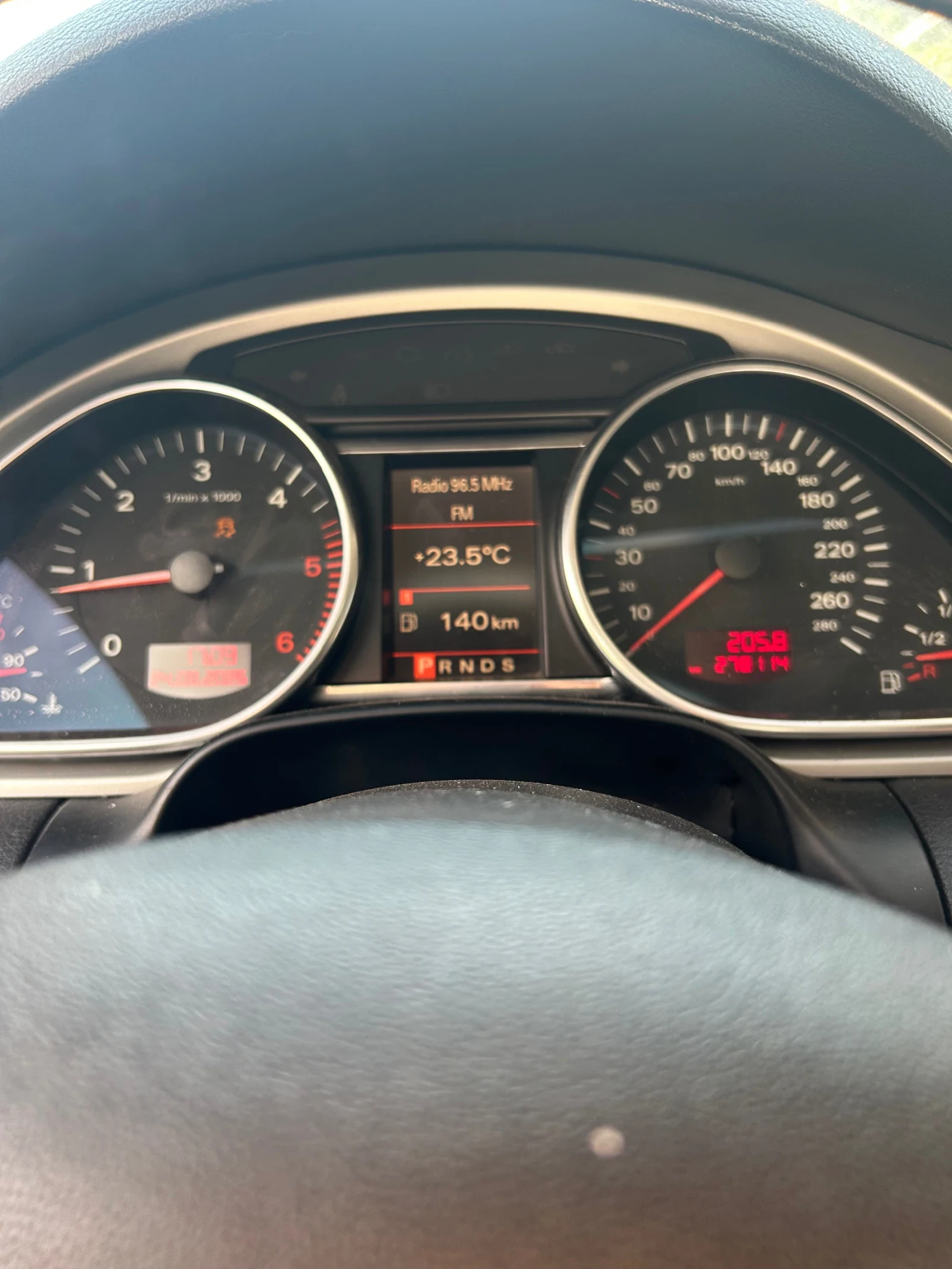 Audi Q7, снимка 13 - Автомобили и джипове - 55795690