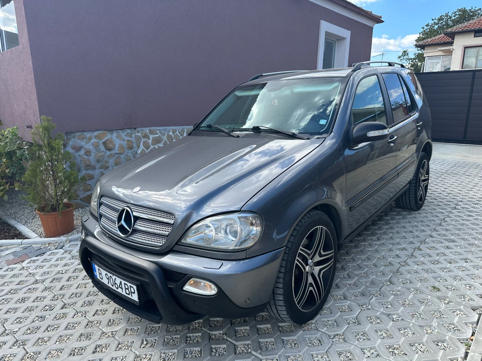 Mercedes-Benz ML 270