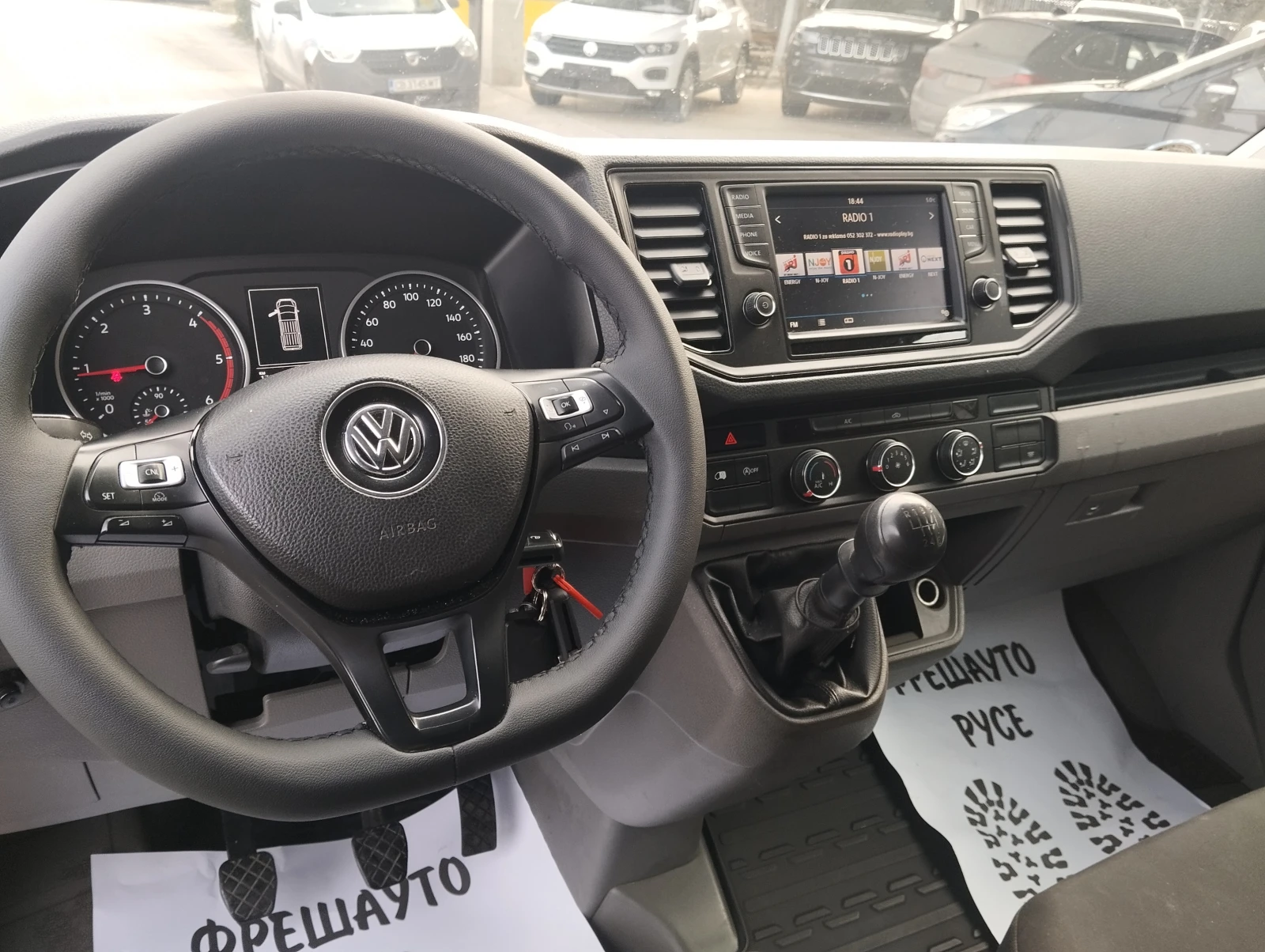 VW Crafter 2.0tdi Климатик Камера - изображение 7